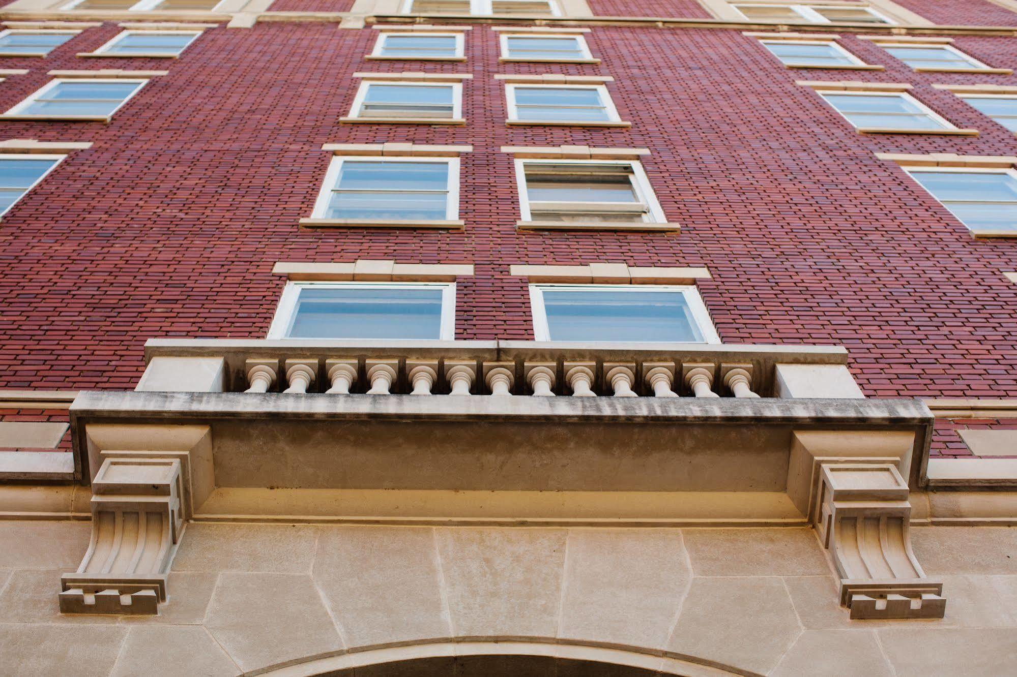 Hotel Julien Dubuque Buitenkant foto